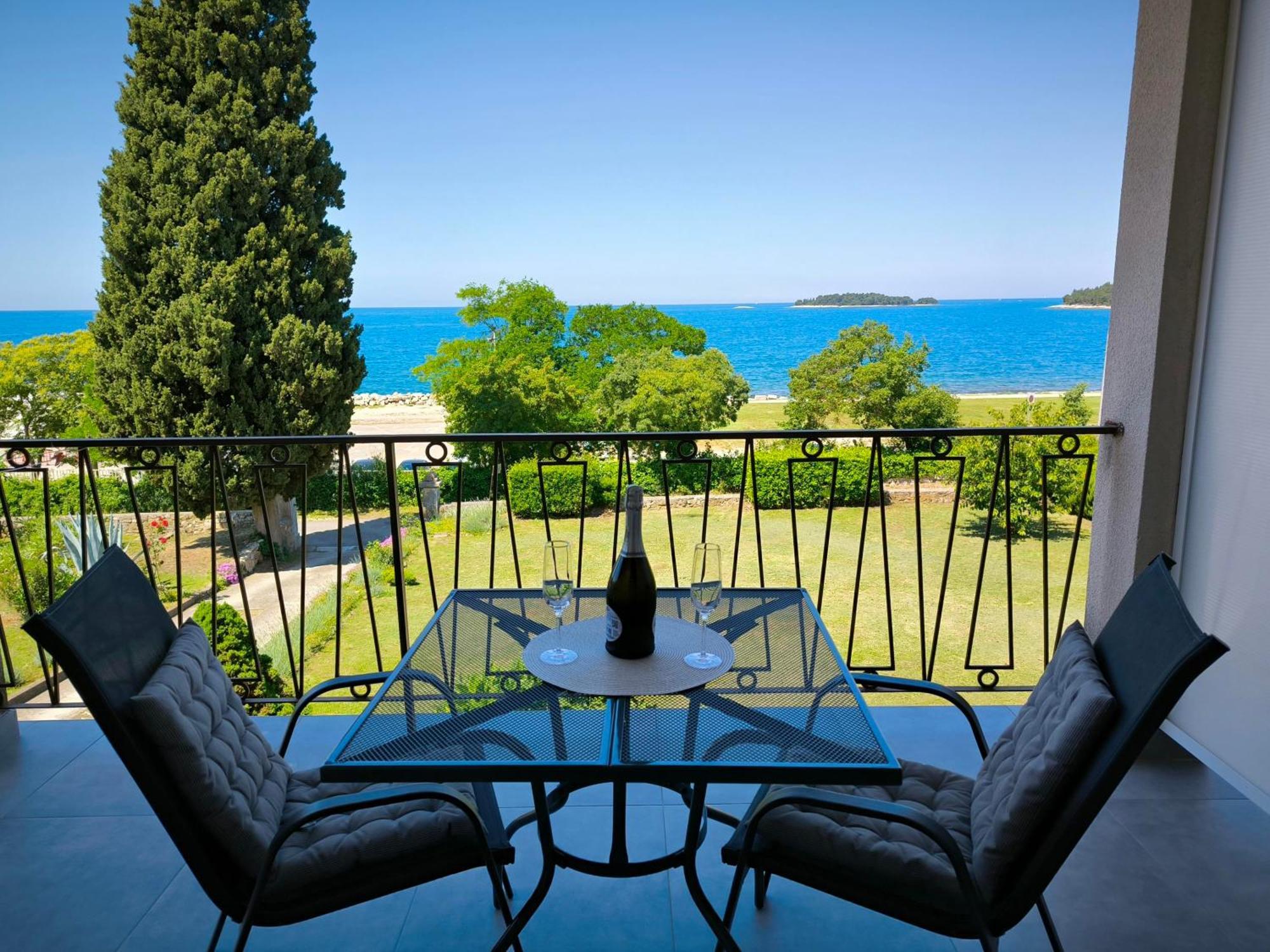 Rooms And Apartment Matika Rovinj Quarto foto
